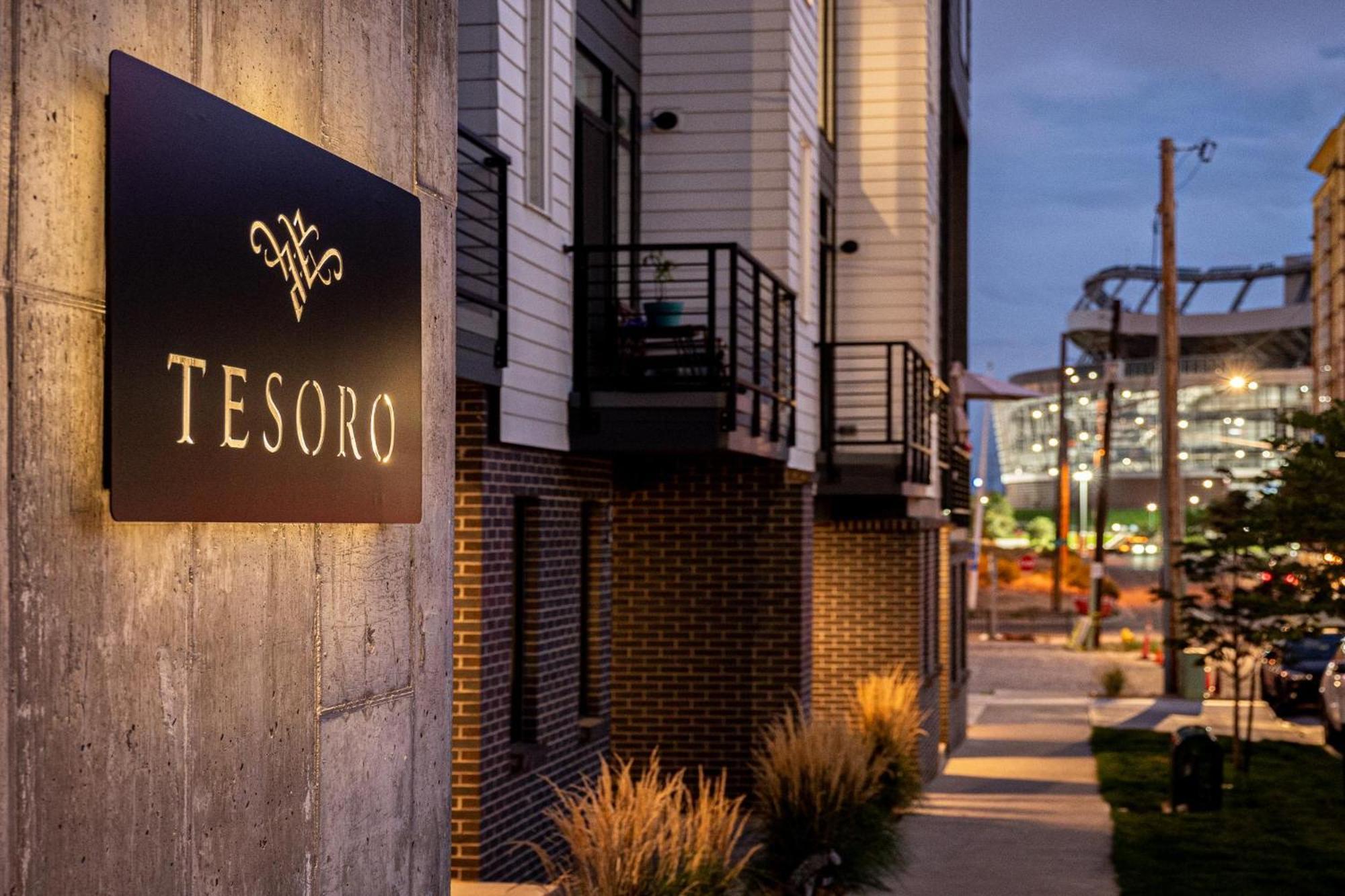 Luxurious Escape - Walk To Empower Field - Tesoro Villa เดนเวอร์ ภายนอก รูปภาพ